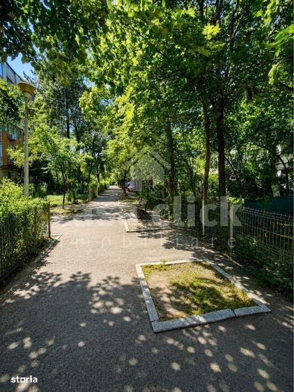 Apartament cu 4 camere semidecomandat în Țiglina 3