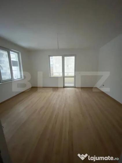 Casă cu 7 camere cu Teren 500 Mp în Ștefan cel Mare