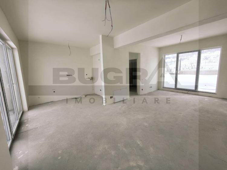 Duplex cu 4 camere cu Canalizare în Chinteni