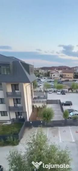 Garsonieră decomandată în Dobroești