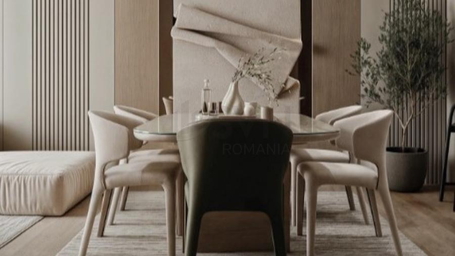 Apartament cu 3 camere semidecomandat în Eminescu