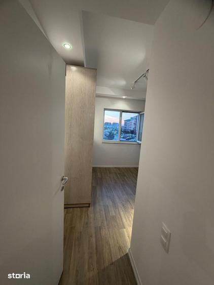 Apartament cu 3 camere decomandat în Ștefăneștii de Jos