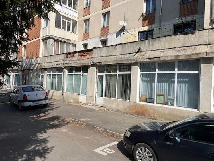 Spațiu comercial, de 270 mp, în Central