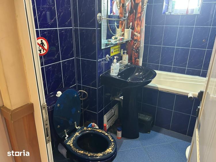 Apartament cu 4 camere decomandat în Prundu