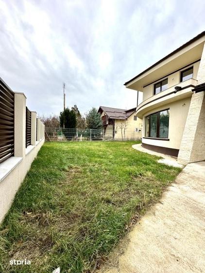Casă cu 6 camere cu Teren 783 Mp în Cornu
