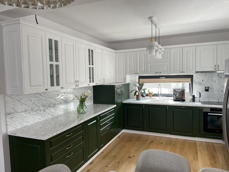 Duplex cu 5 camere cu Garaj în Corbeanca