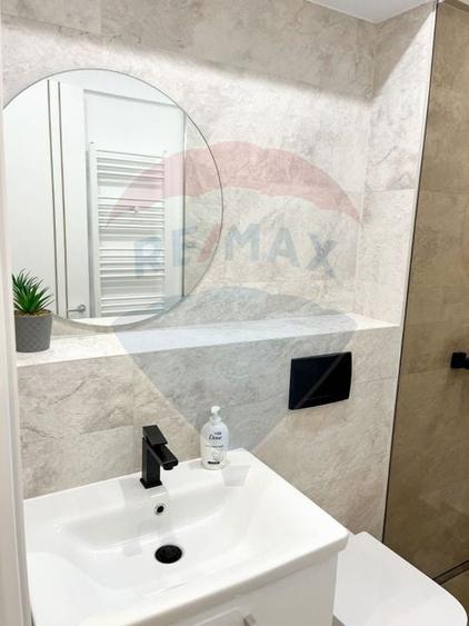 Apartament cu 3 camere, mobilat în Mihai Bravu