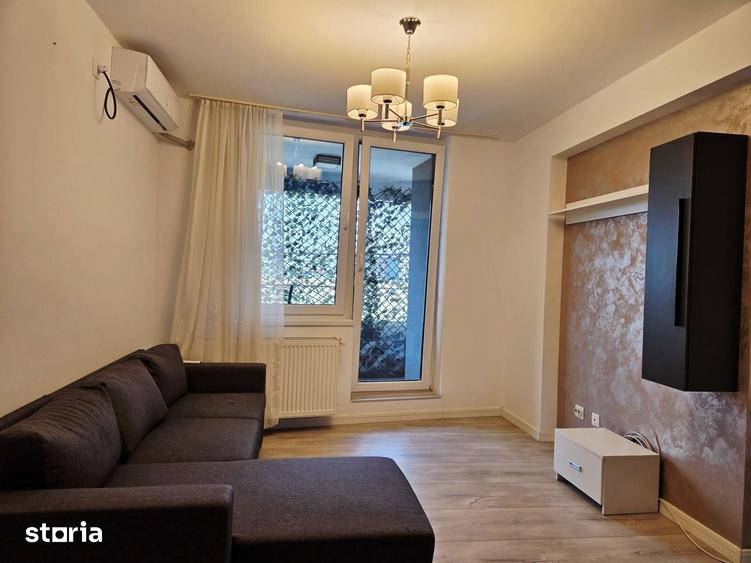 Apartament cu 3 camere semidecomandat în Chiajna