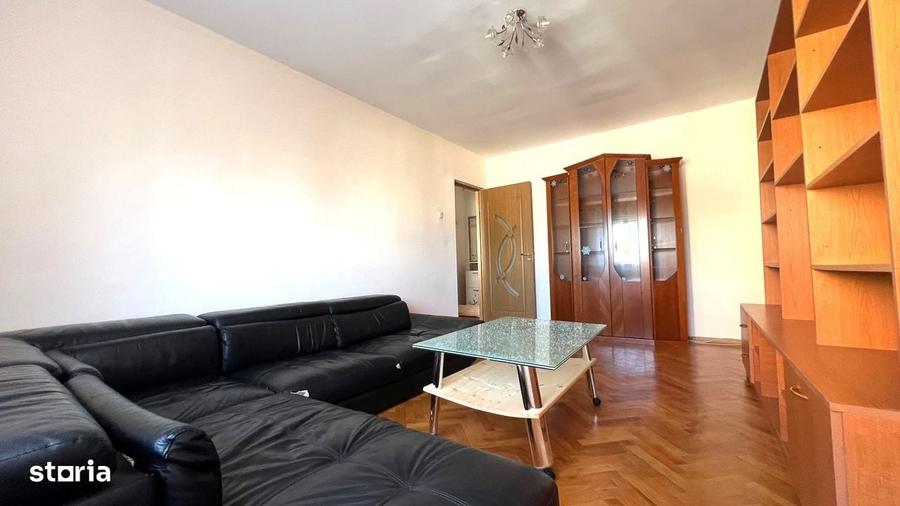 Apartament cu 3 camere decomandat în Micălaca