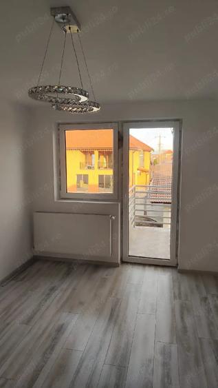 Casă cu 5 camere cu Teren 400 Mp în Caransebeș