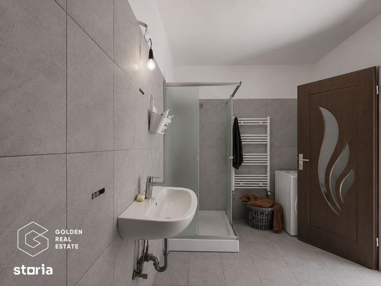Casă cu 4 camere cu Teren 1224 Mp în Barațca