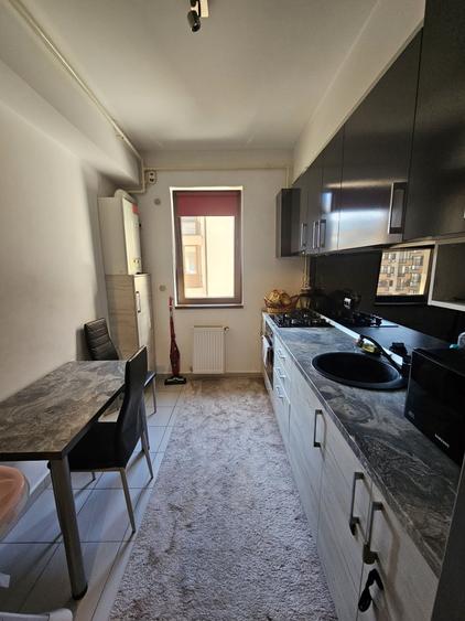 Apartament cu 2 camere decomandat în Rahova