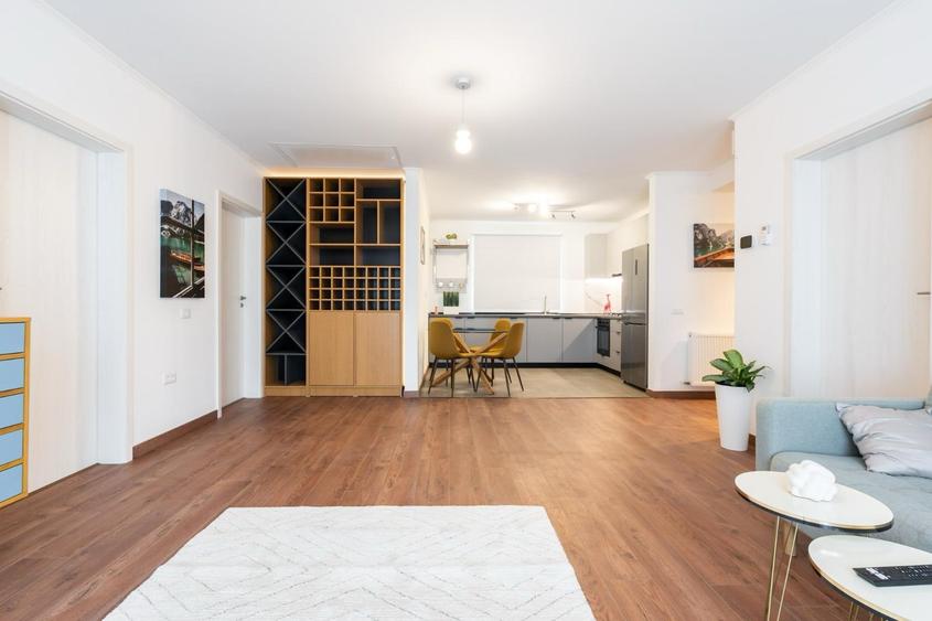 Casă individuală cu 4 camere cu Teren 680 Mp în Săbăreni