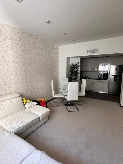 Apartament cu 2 camere decomandat, mobilat în Vitan-Bârzești