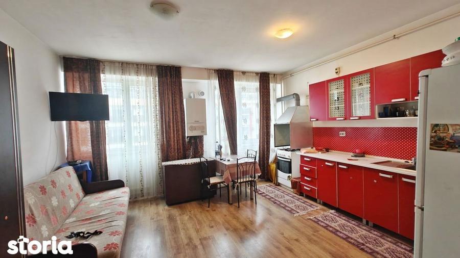 Apartament cu 2 camere în Gheorgheni — fotografia 1