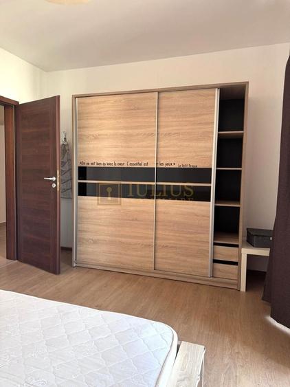 Apartament cu 3 camere decomandat, mobilat în Torontalului