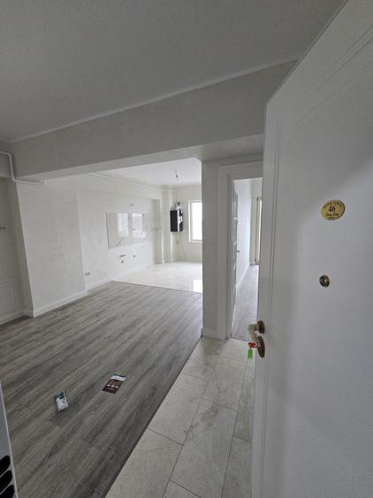 Apartament cu 2 camere semidecomandat în Liteni