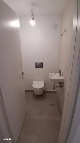 Apartament cu 3 camere decomandat în Grivița