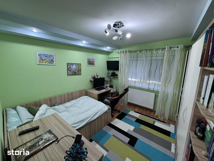 Apartament cu 2 camere decomandat în Carpați 2