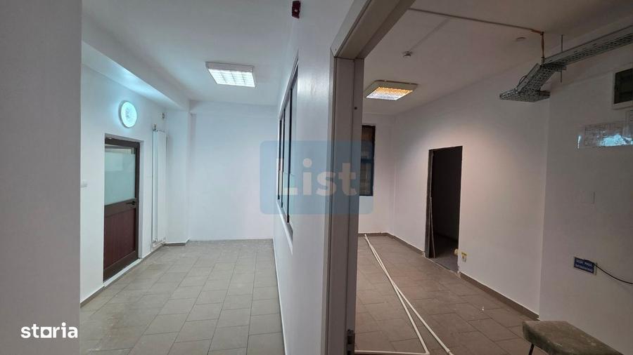 Spațiu comercial, de 210 mp, în 23 August