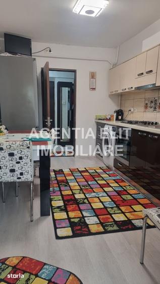 Apartament cu 2 camere, mobilat în Ultracentral