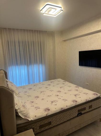 Apartament cu 2 camere decomandat în Exterior Vest