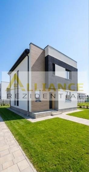 Casă individuală cu 5 camere cu Canalizare în Berceni