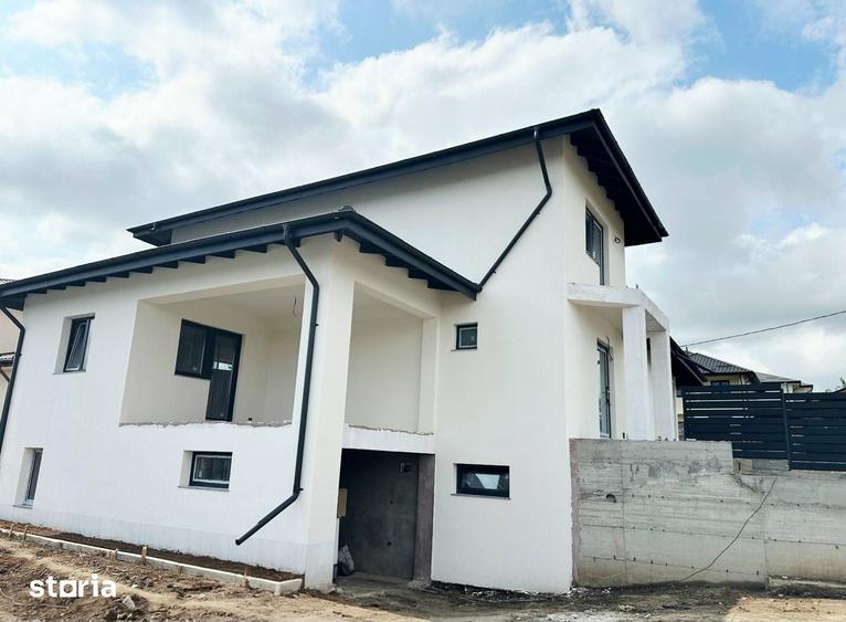 Casă cu 3 camere cu Teren 320 Mp în Valea Adâncă