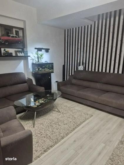 Apartament cu 3 camere decomandat în Tomis Nord