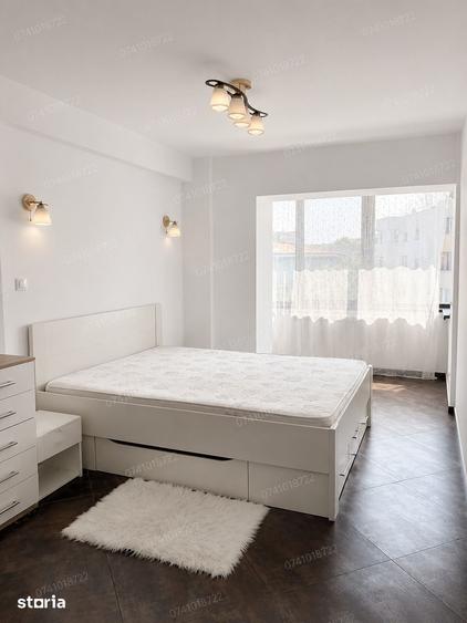 Apartament cu 3 camere decomandat în Primăverii
