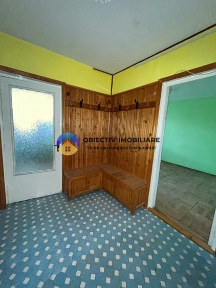 Apartament 3 camere/ETAJ 2-CENTRU . - 1