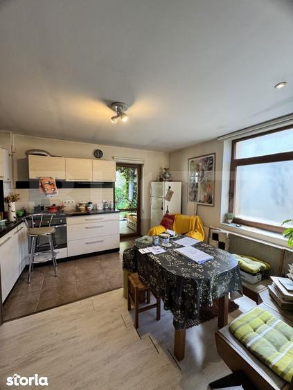 Apartament 3 camere, boxa , pod, zona centrala -Horea - 7