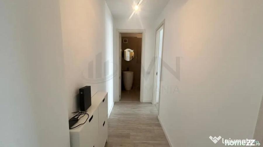 Apartament cu 3 camere semidecomandat în Domenii