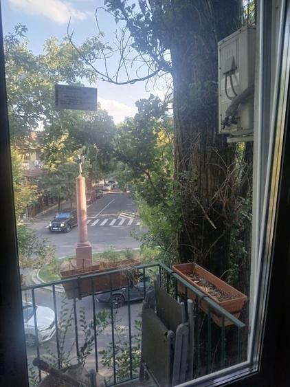 Apartament cu 2 camere decomandat în Primăverii