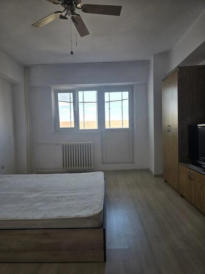 Apartament 1 camera decomandat model mare Soarelui langa Judetean amenajat mobilat si utilat - 1