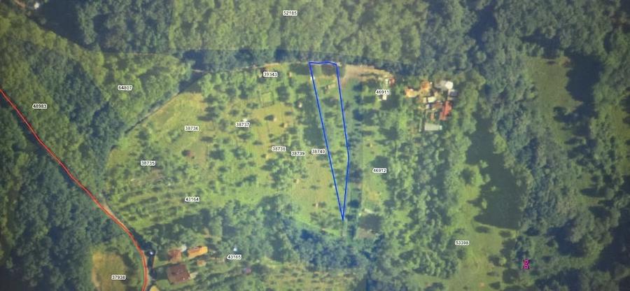 Teren de 1214 mp, în Dealu Malului