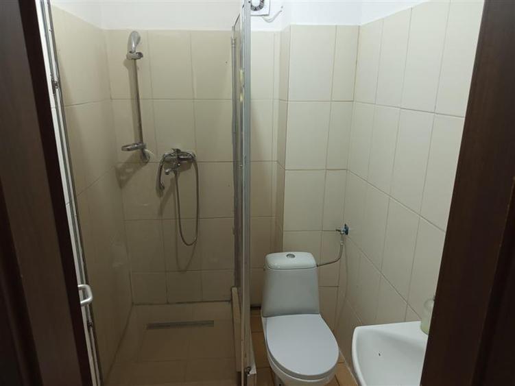 Hotel/Pensiune, de 431 mp, în Ilidia