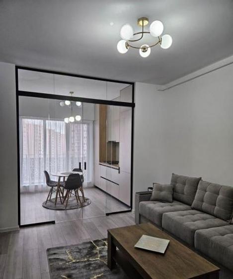 Apartament cu 2 camere decomandat în 1 Decembrie 1918