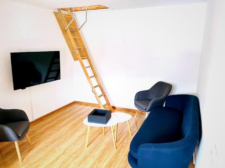 Apartament cu 4 camere decomandat, mobilat în 1 Mai