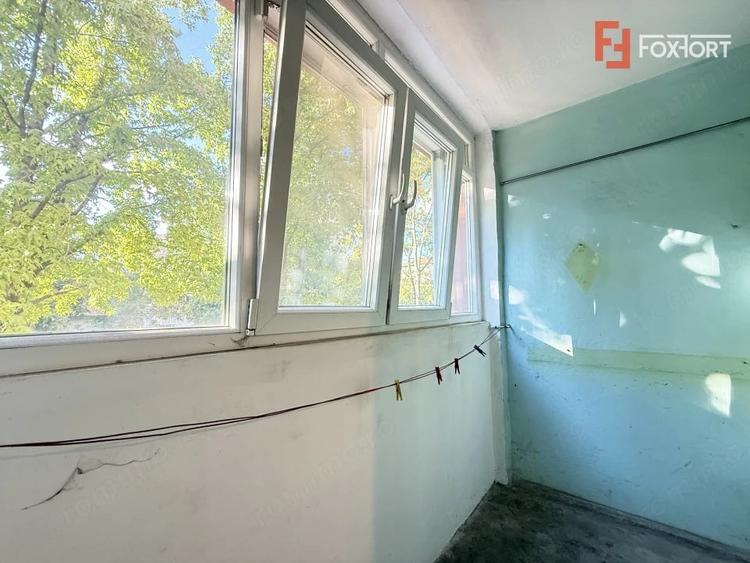 Apartament cu 3 camere semidecomandat în Circumvalațiunii