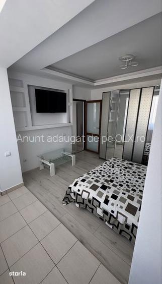 Inchiriez apartament 3 camere in Campina zona OMV