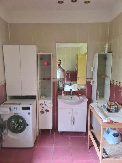 Casă individuală cu 3 camere cu Canalizare în Otopeni