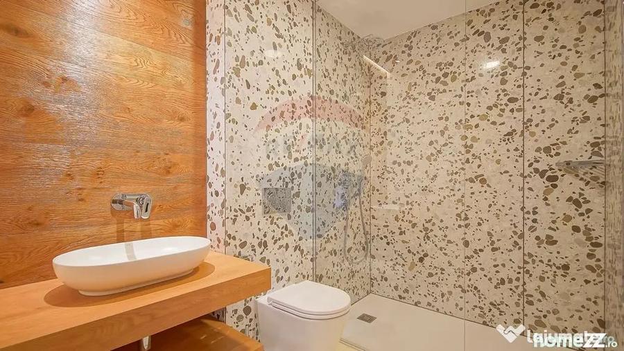Casă cu 3 camere cu Teren 700 Mp în Glăjărie