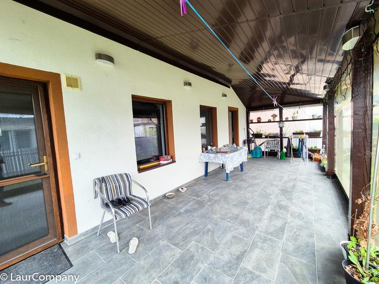 Casă individuală cu 5 camere cu Canalizare în Albota