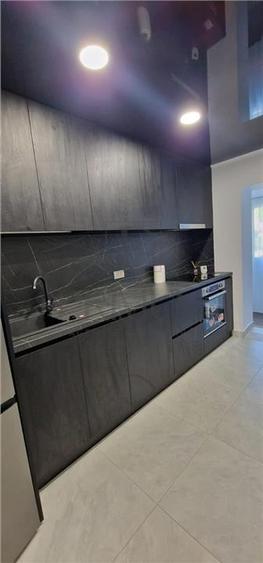 Apartament cu 3 camere decomandat, mobilat în Lipovei