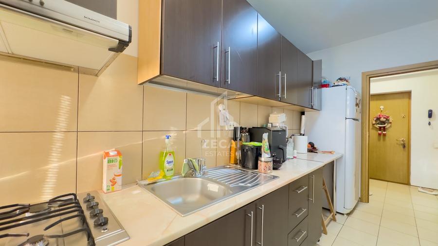 Apartament cu 2 camere, mobilat în Păcii