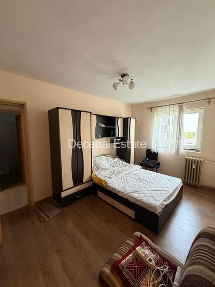 Apartament cu 3 camere decomandat în Câmpia Libertății