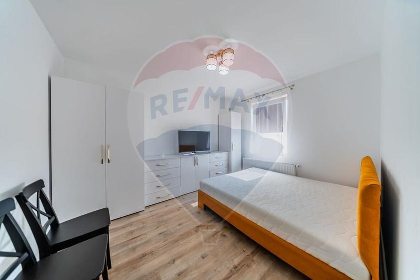 Apartament cu 2 camere semidecomandat, mobilat în Gai