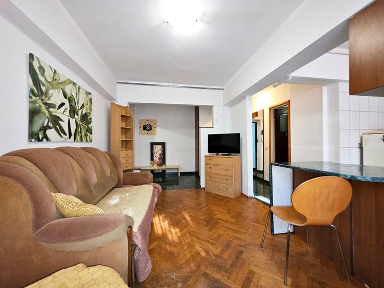 Apartament cu 2 camere semidecomandat, mobilat în Obor