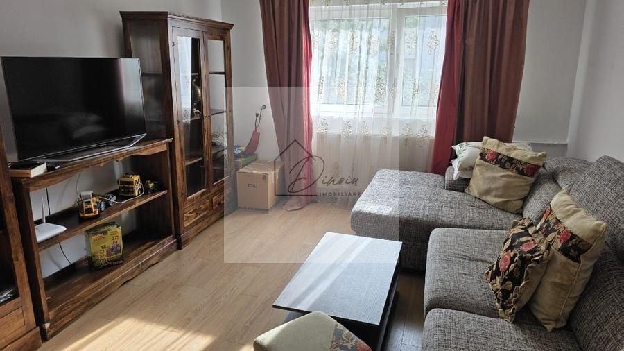 Apartament cu 2 camere decomandat în Herăstrău